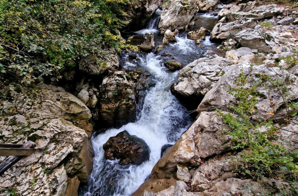 Проверка на Басейнова дирекция Дунавски район е установила извършване на