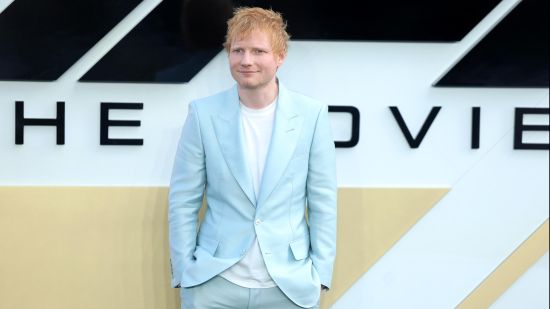 Ed Sheeran твърди, че много изпълнители не пеят на живо, но не си го признават