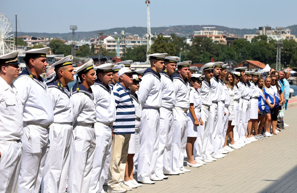 Наградиха победителите в Спартакиадата по морски спортове във Варна