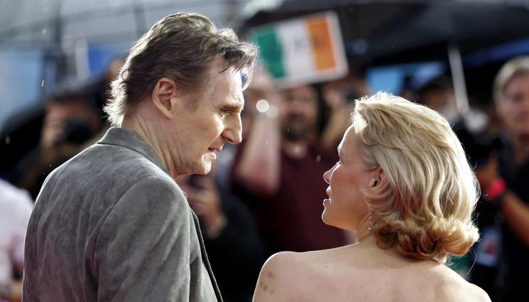 Памела Андерсън - ПРЕДИ ДА ПОЧНЕ, ВСИЧКО СВЪРШИ? Лиъм Нийсън заряза Памела Андерсън, влюбена е в друг?!