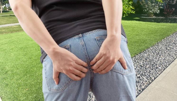 ако - НЕ ПРОЩАВА: Момче нахлу в частен имот, спусна миризлива бомба! (СНИМКИ)