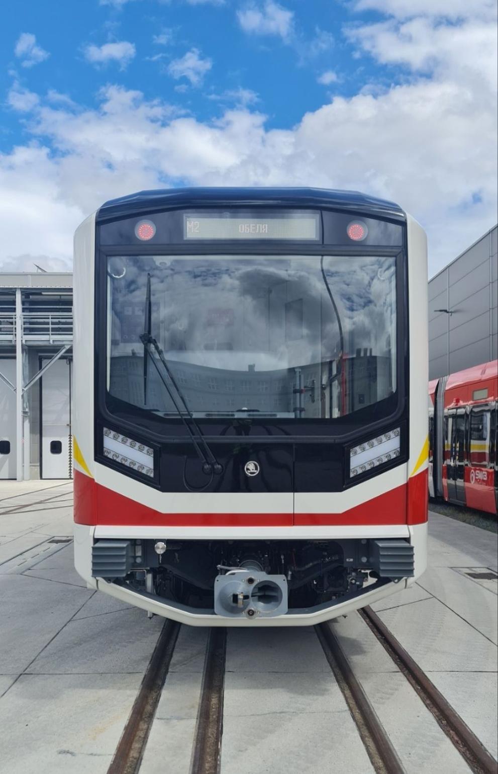  трен метро нови 