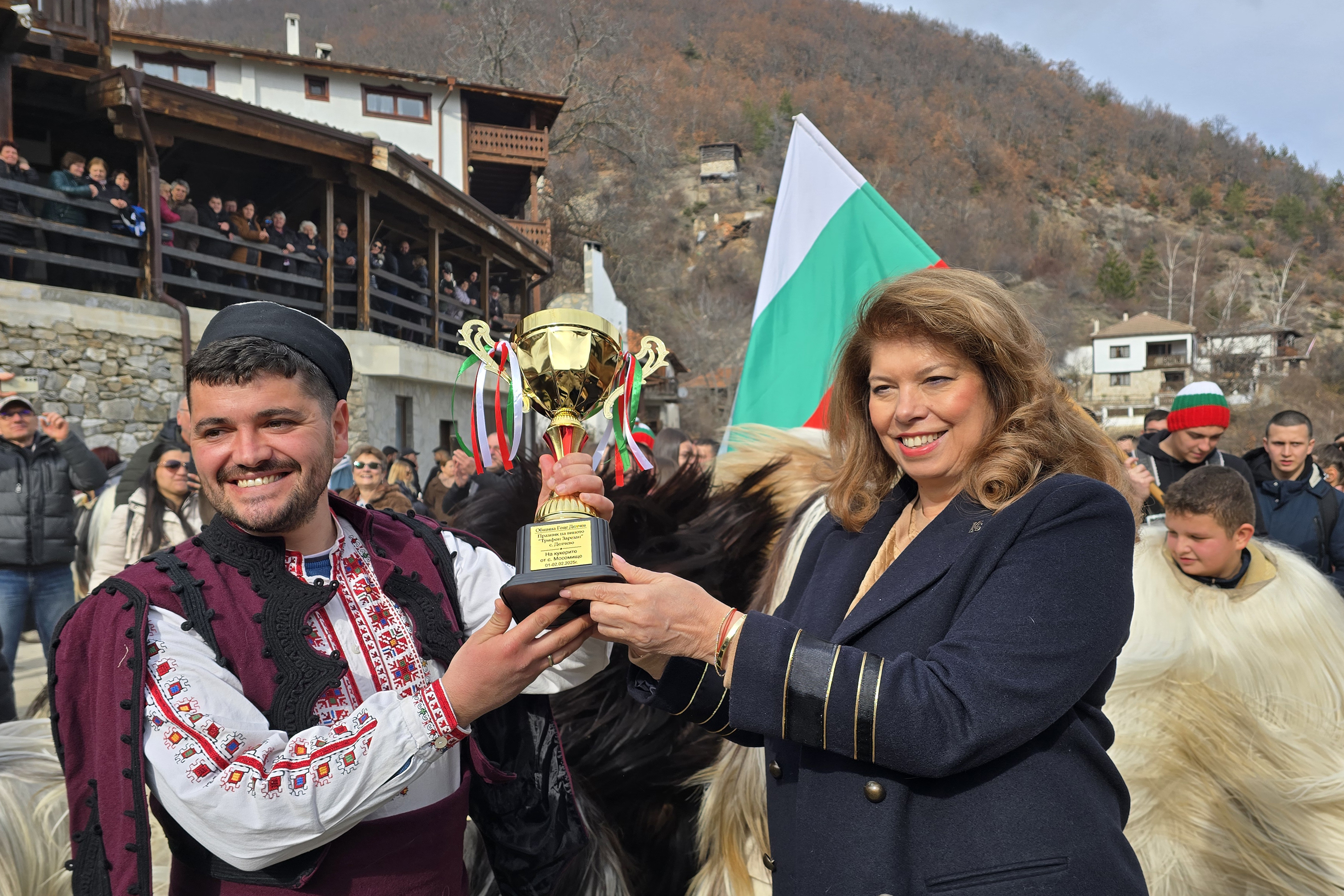 Илияна Йотова