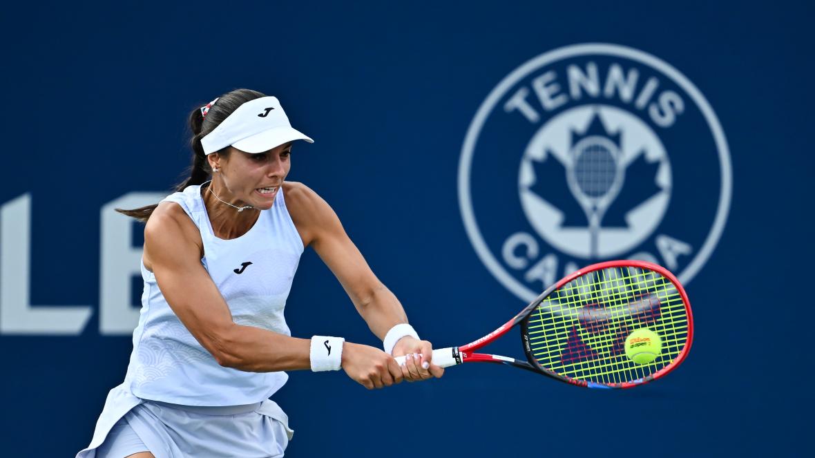 Виктория Томова