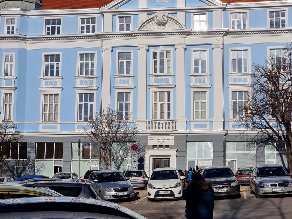 Полицията хвана 21 непълнолетни при акция във Варна