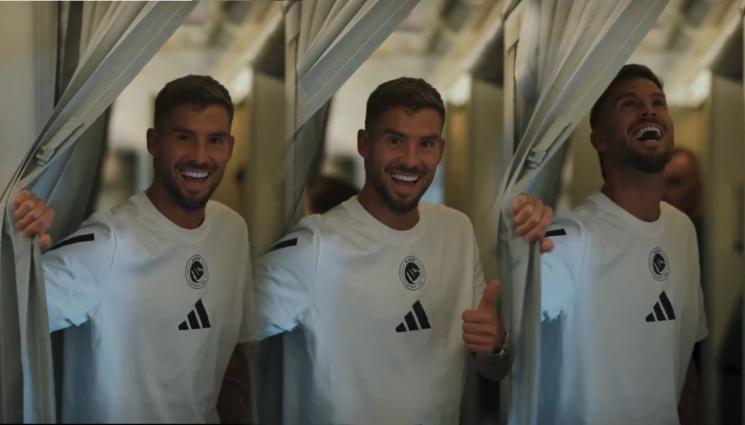 Иниго Мартинес - Селекцията на Кристиано: Ал Насър представи новия от Барса пред WC в самолет