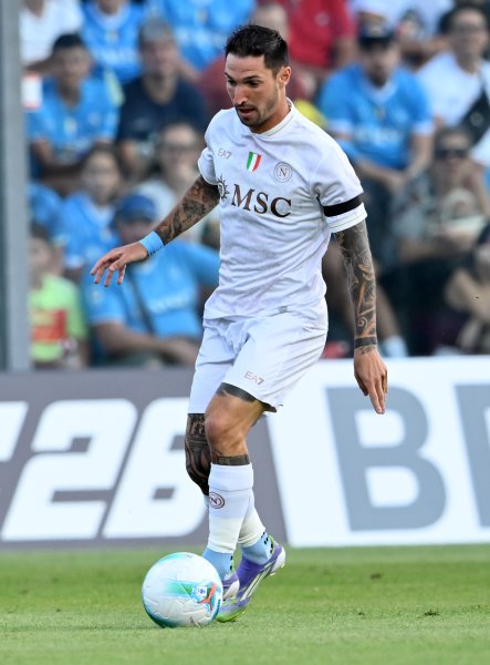 Наполи Жирона1