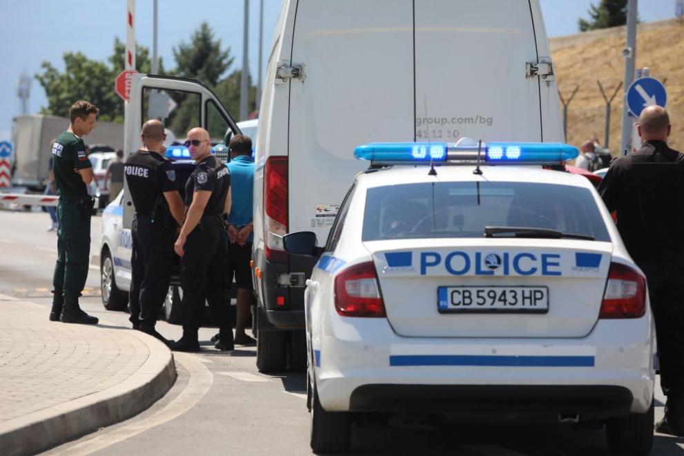  кражба бус летище София 