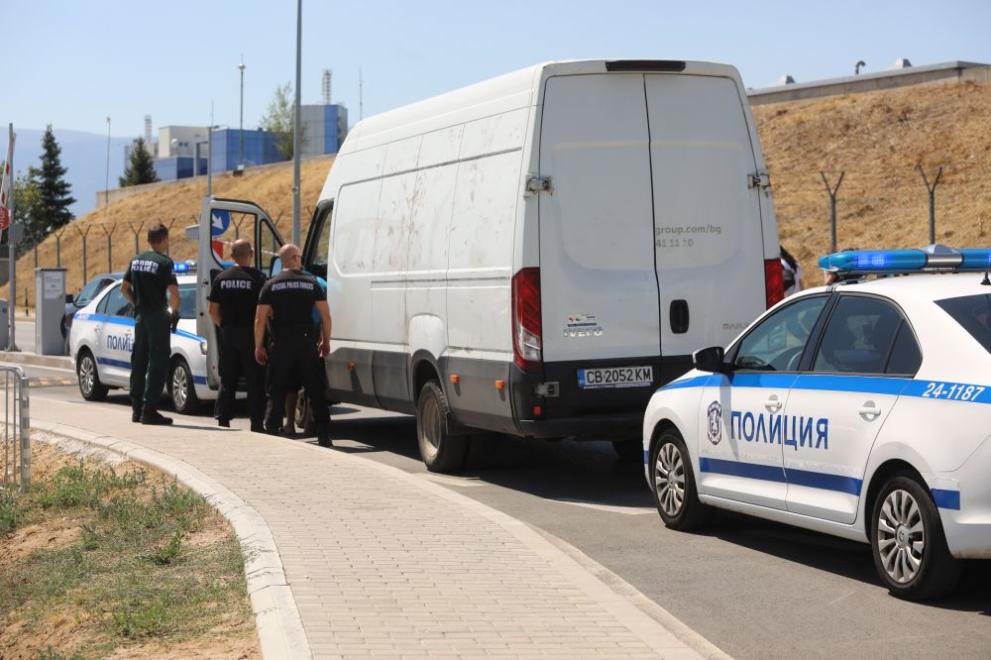  кражба бус летище София 