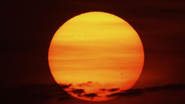 Небесен спектакъл през 2026: От затъмнения до парад на планетите