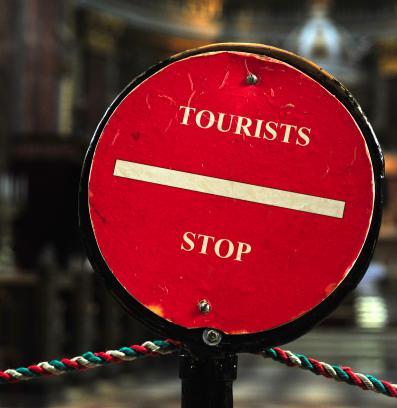 забрана туристи