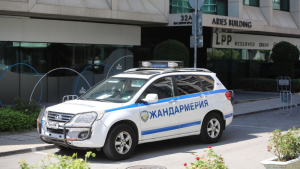 Украйна