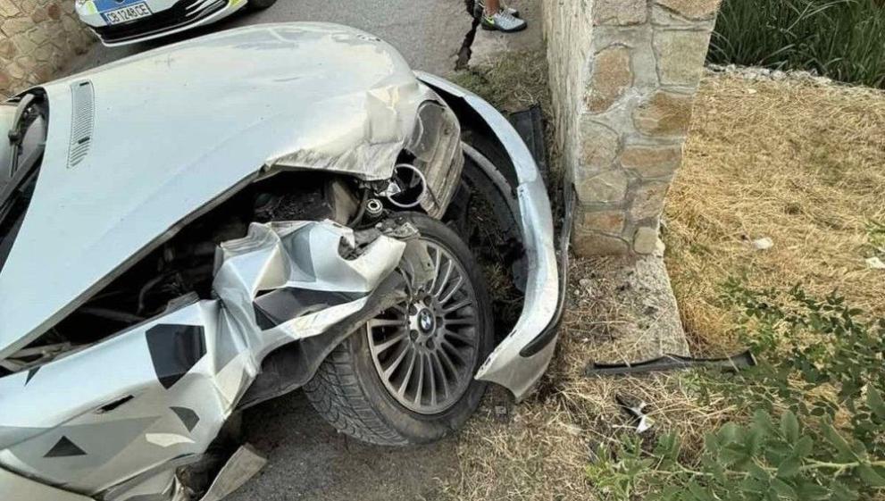 18-годишен шофьор предизвика катастрофа и разруши един от мостовете на