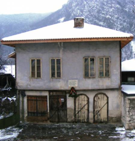 Васил Гложенеца