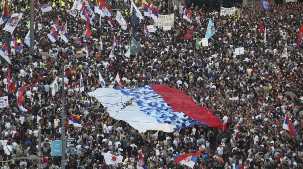 При 56% обработени протоколи на изборите в Сърбия студентите печелят абсолютно мнозинство в парламента