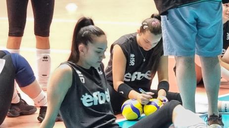 Радостина Маринова