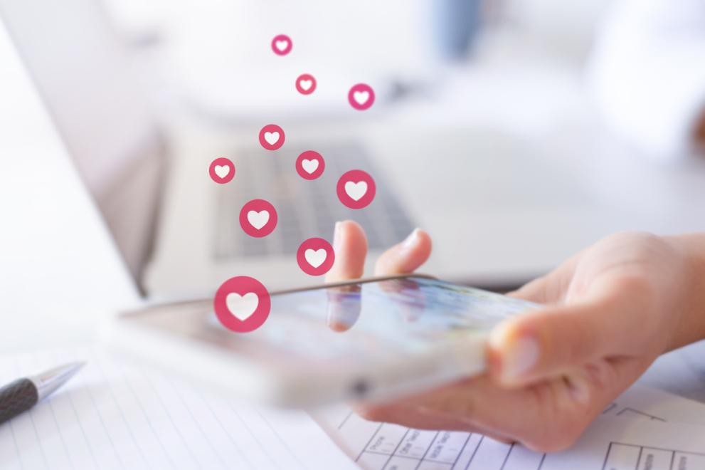  онлайн връзки обич 