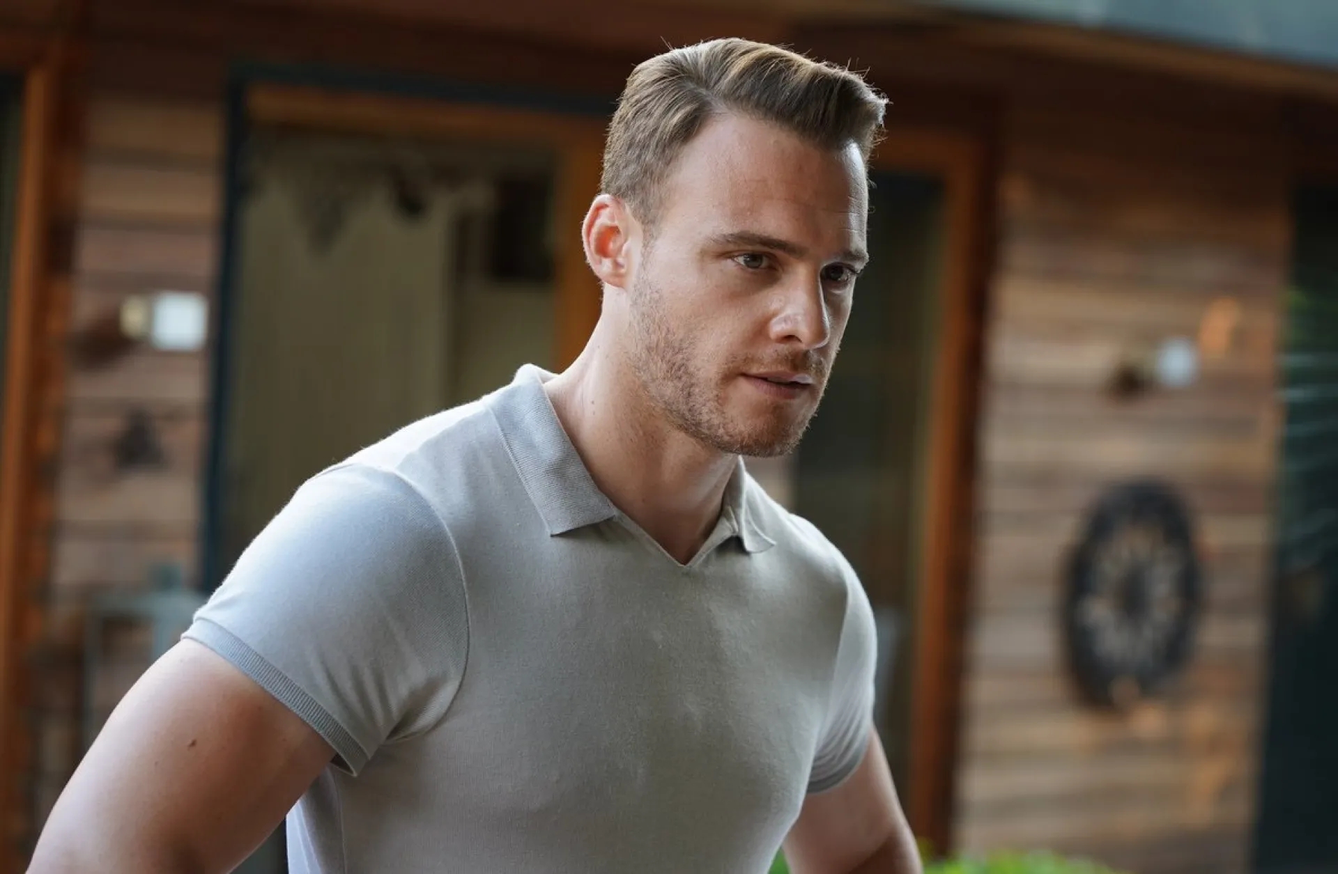 Керем Бюрсин