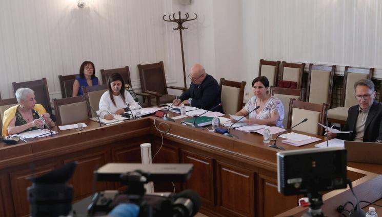 КПК - Изслушват кандидатите за членове на КПК след седмица