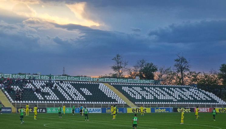 Хебър Миньор - Хебър Пазарджик и Миньор Перник завършиха наравно в мач от Втора лига
