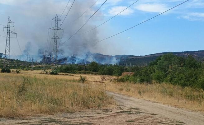 Голям пожар в Старозагорско, обявяват бедствено положение