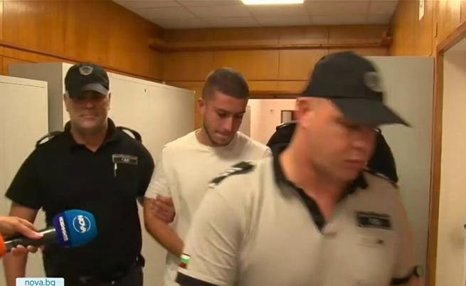 Протестират домашния арест на младежа, помел пешеходци в Слънчев бряг