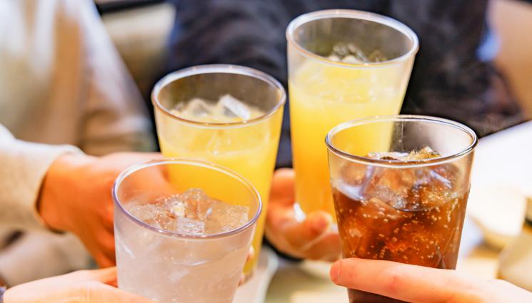 напитки - Здраве с Телеграф: Получаваме главоболие от лед при пиенето на много студени напитки