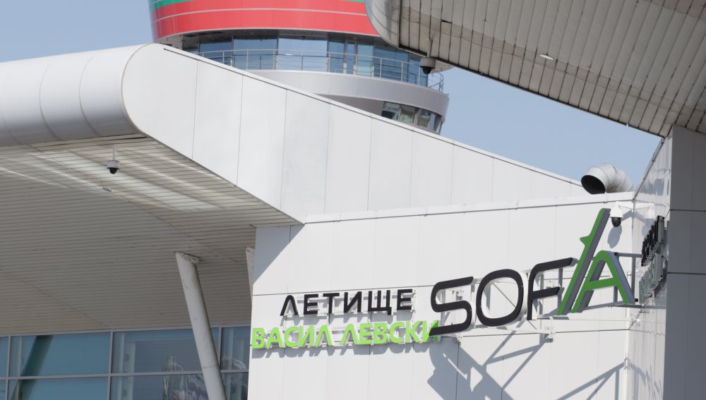 Отмениха полет от София заради стачка в чужбина