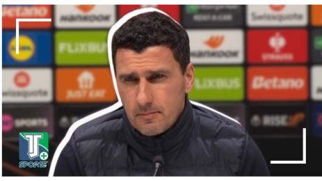 Левски АЗ Алкмаар