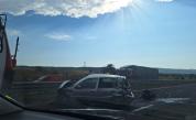 Катастрофа затруднява движението на "Тракия" в посока Бургас