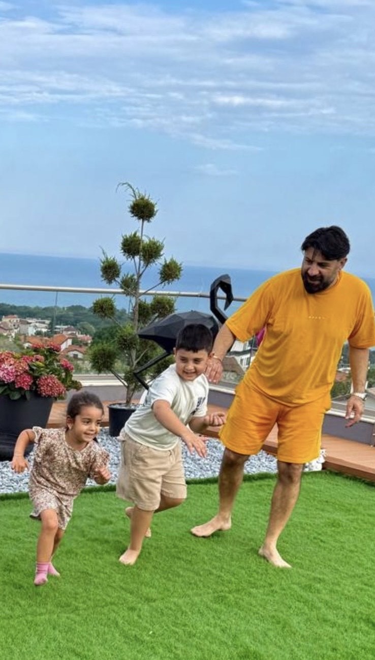 Тони Стораро