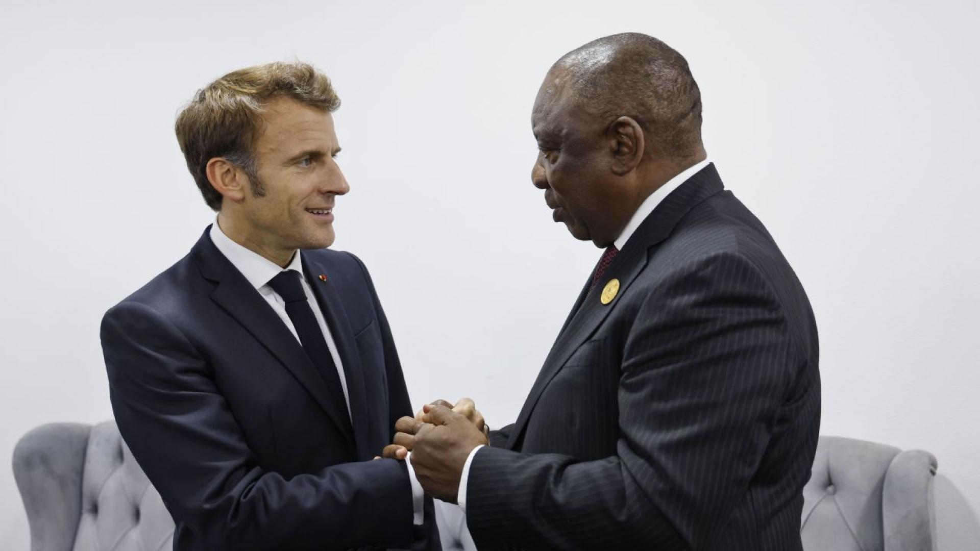 Френският президент Еманюел Макрон съобщи че е говорил днес по