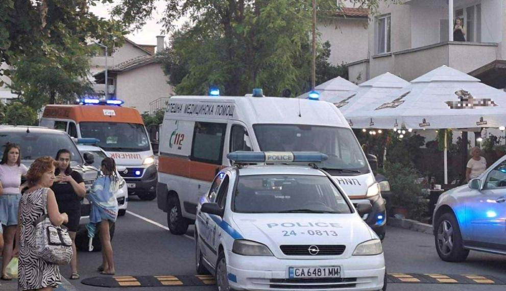 Гранични полицаи продължава да издирва шофьора на буса, превозвал 24