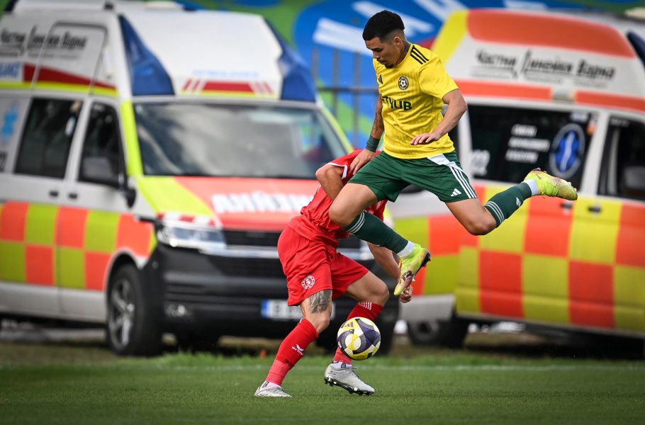 Добруджа Ботев Враца1