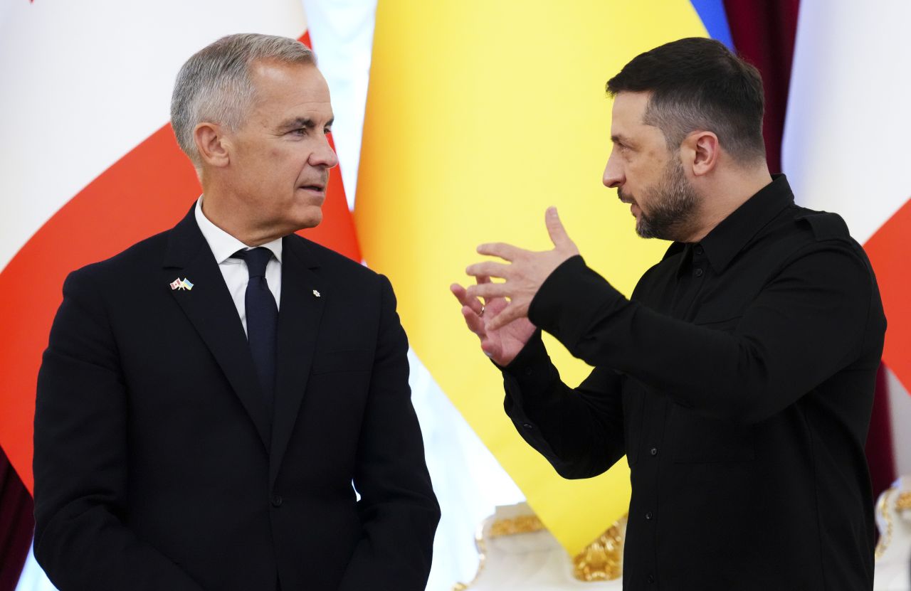 Канада изпраща военна помощ в размер на $1 милиард на Украйна