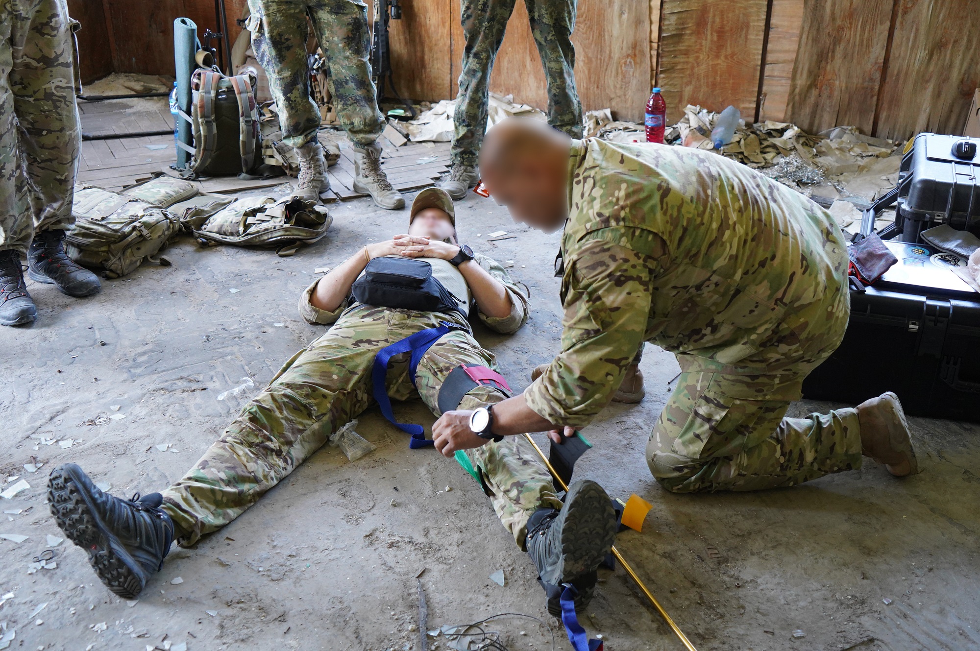 Военни Войници