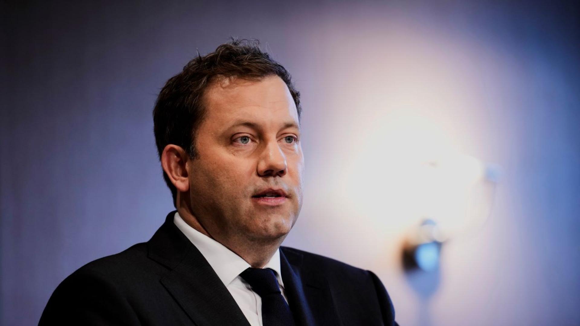 Германският вицеканцлер и финансов министър Ларс Клингбайл пристигна на необявено