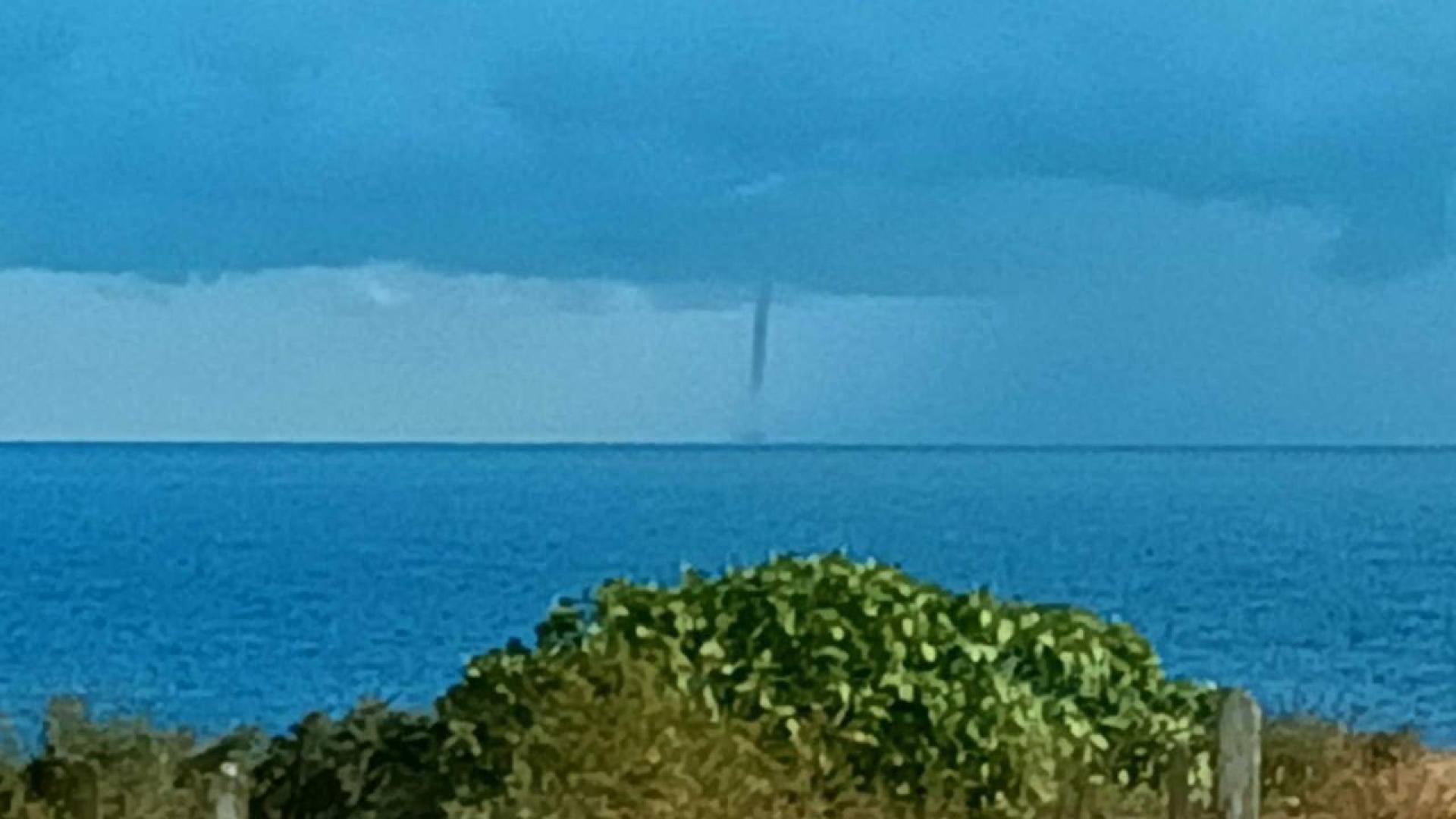 Водно торнадо e засечено тази сутрин над Черно море край