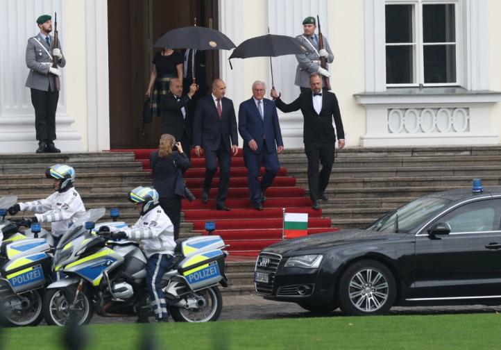 Радев Франк Валтер Щайнмайер