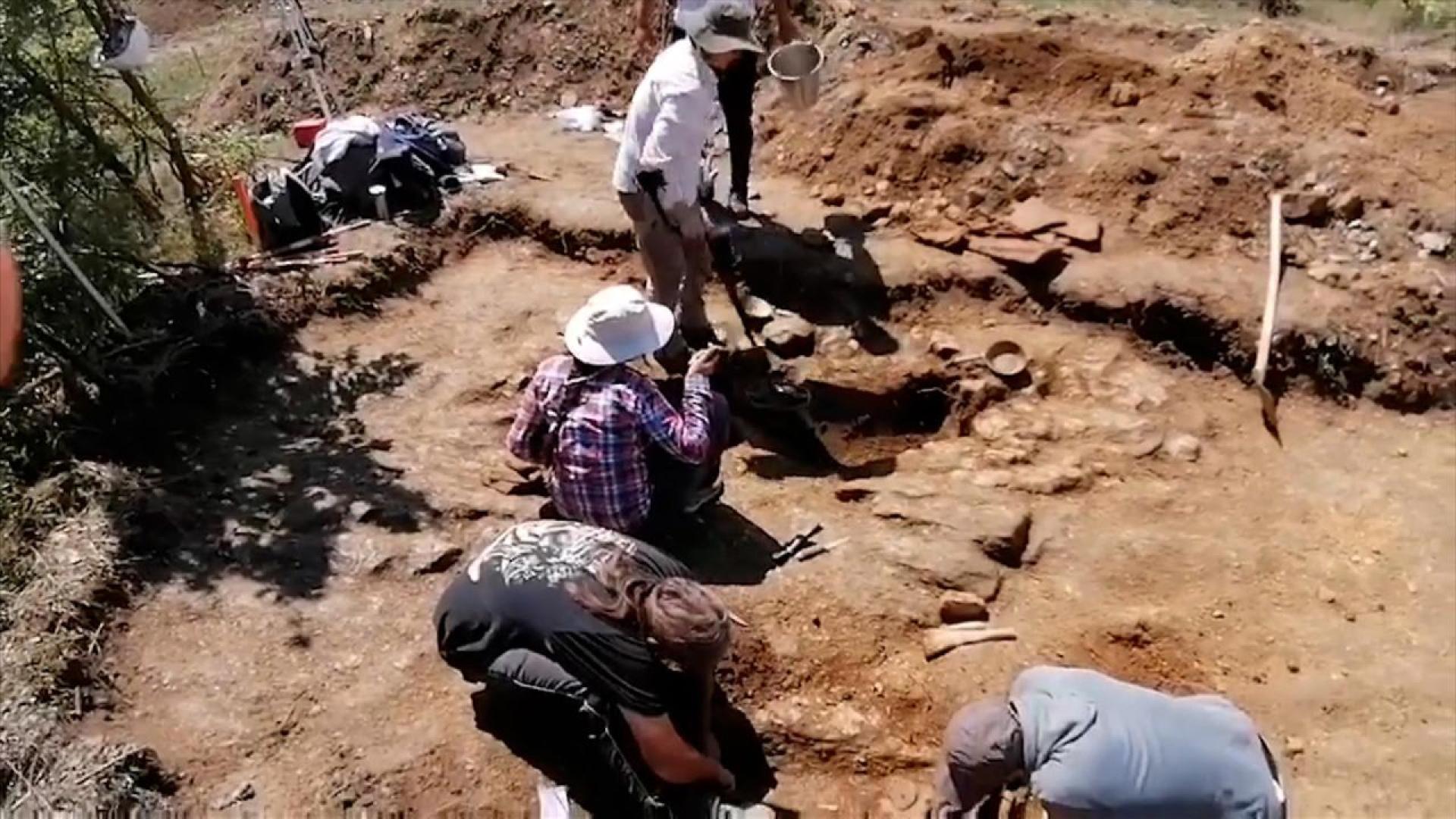 Геометрични фигури се показаха при разчистването на подовото ниво в