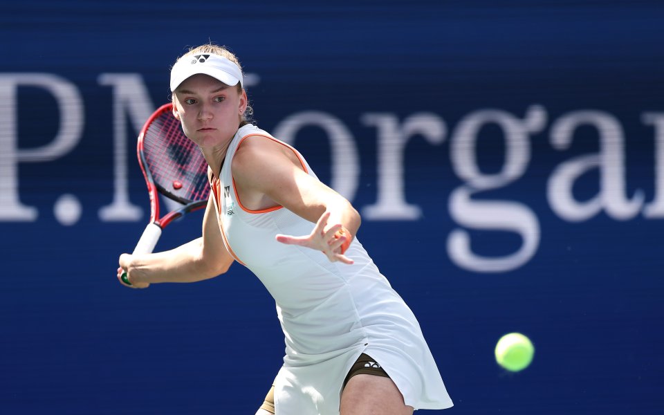 Рибакина надви Паолини и се класира за финала в Нинбо