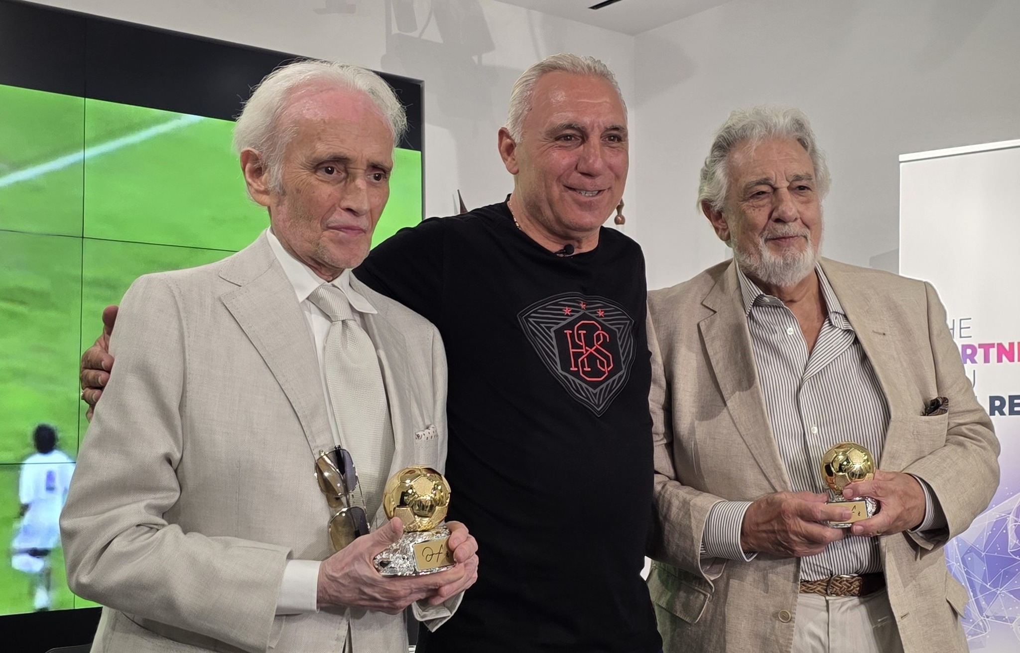 Карерас Доминго Стоичков