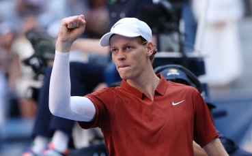 Синер обърна Шаповалов и продължи със защитата на титлата си на US Open, Рубльов и Де Минор също с победи