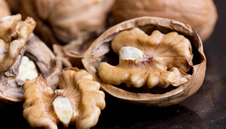 орехи - Агро Телеграф: Печем орехите за домашния тахан