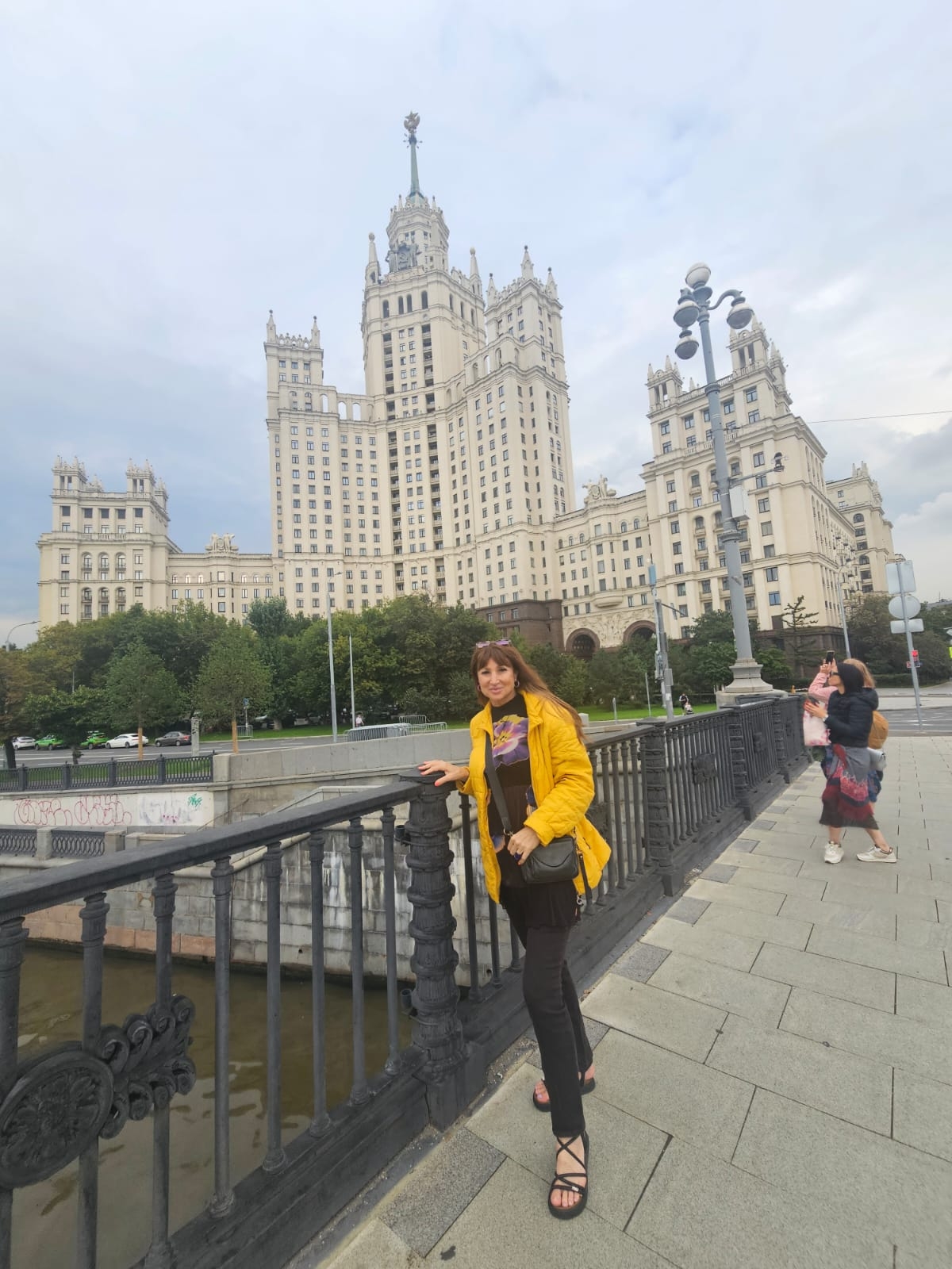 Поли Паскова