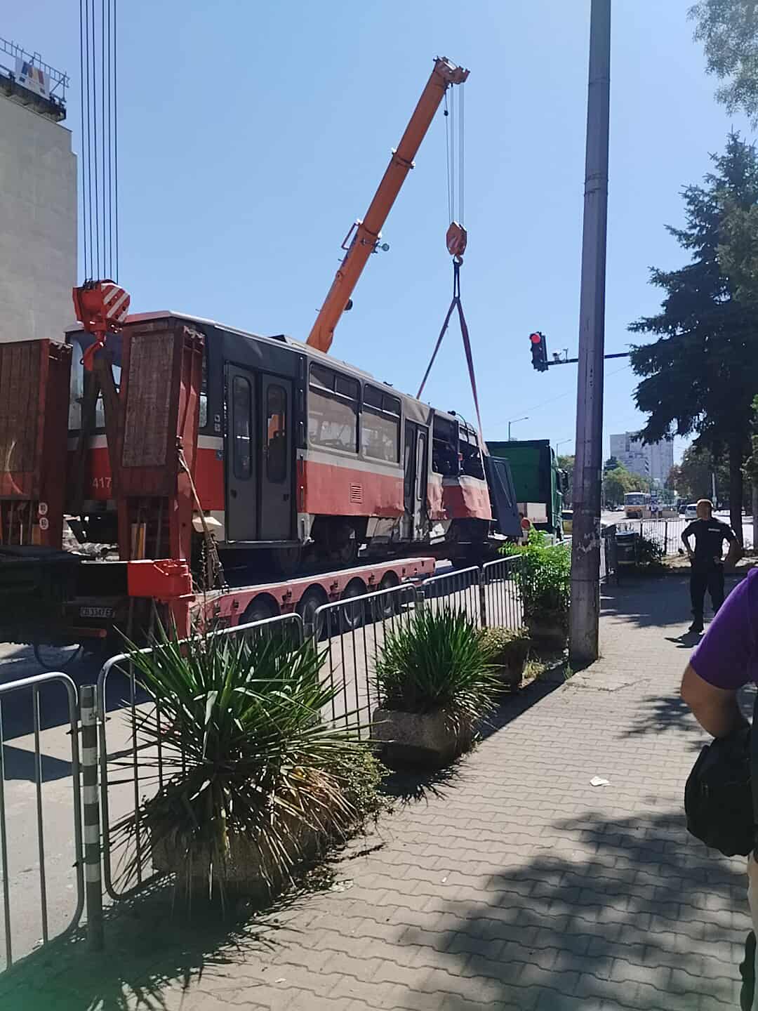 дерайлиралия трамвай