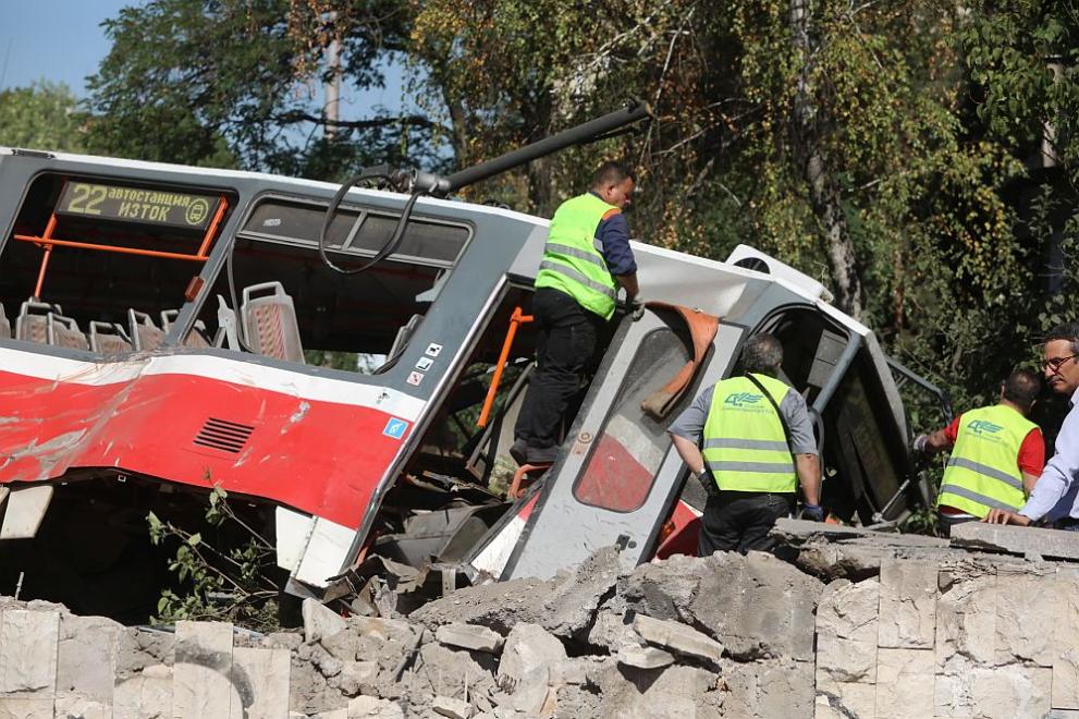 Вече има обвиняем по случая с дерайлиралия трамвай в София.