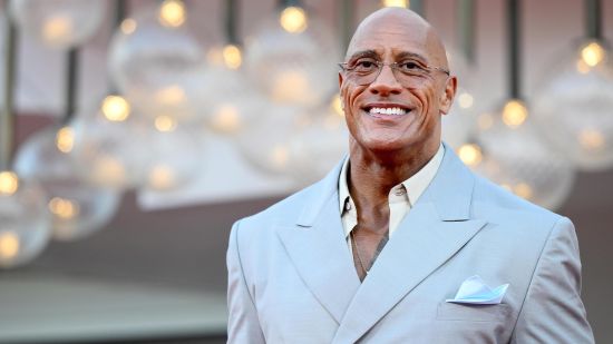 Дуейн Джонсън се разплака на фестивала във Венеция