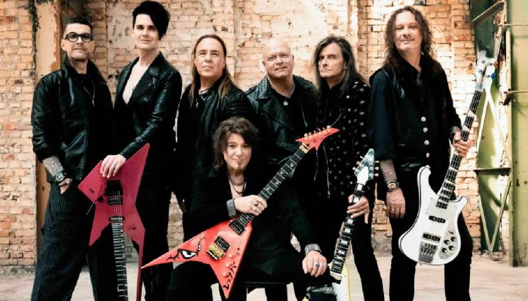 Хелоуин - В ДОЛИНАТА НА РОЗИТЕ: „Хелоуин“ празнуват 40 г. у нас