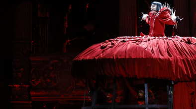 Lady Gaga пусна новия си сингъл „The Dead Dance“